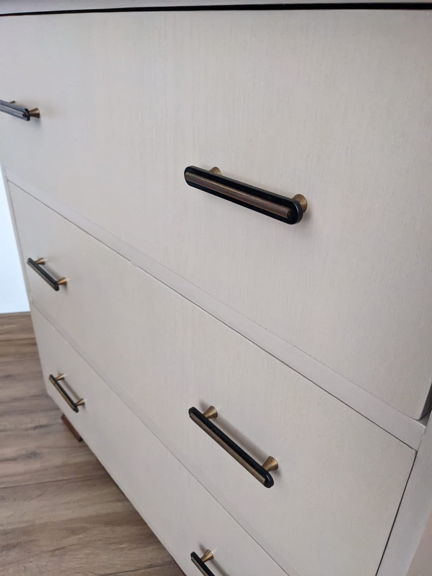 Commode des années 60