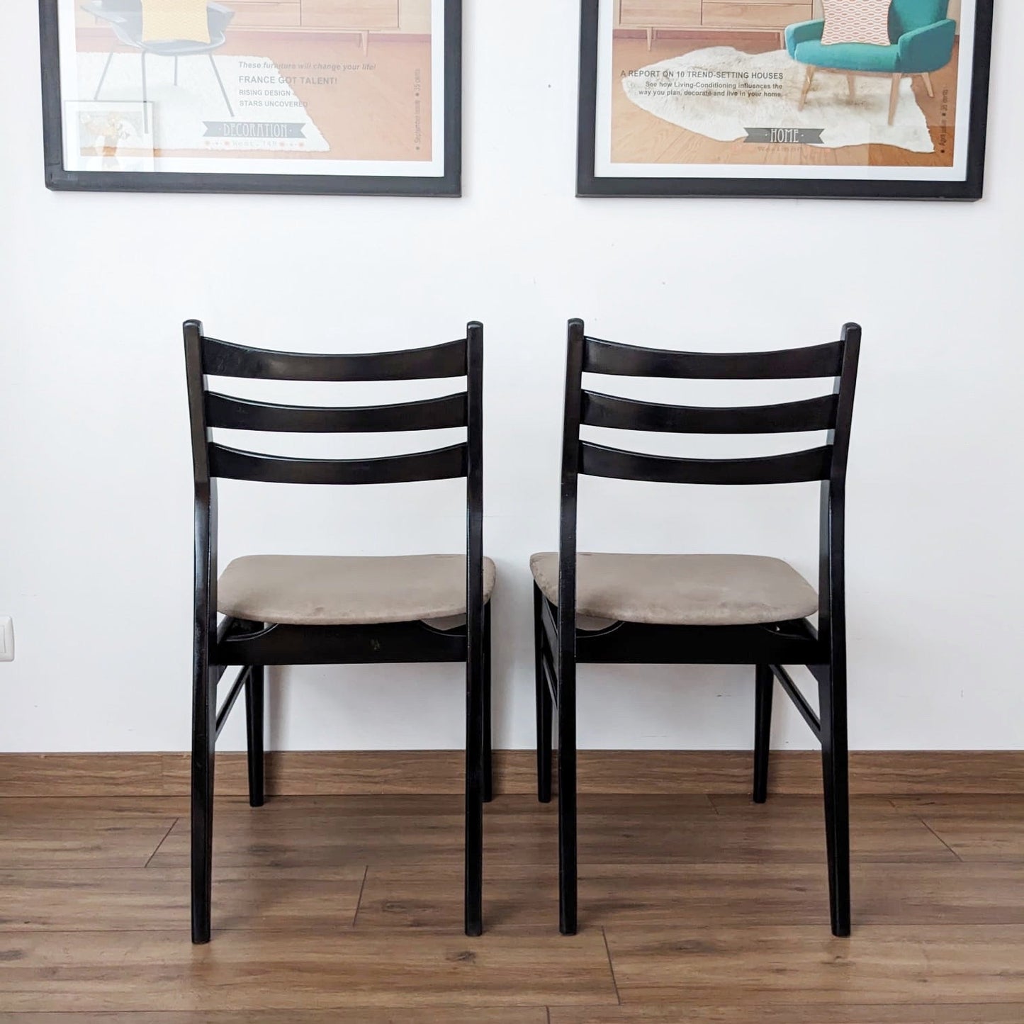 Lot de 4 chaises des années 60