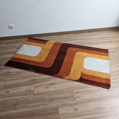 Tapis orange vintage des années 70