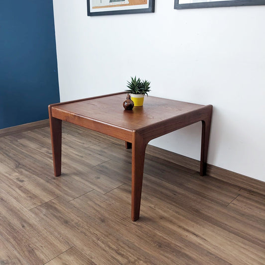 Table basse carré par Arne Wahl Iversen 60's