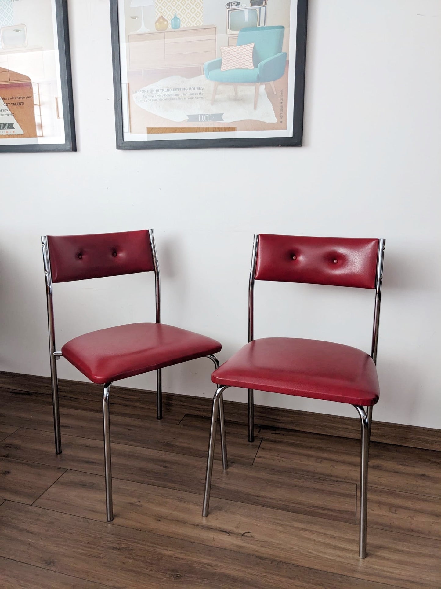 Banquette d'angle et 2 chaises vintage