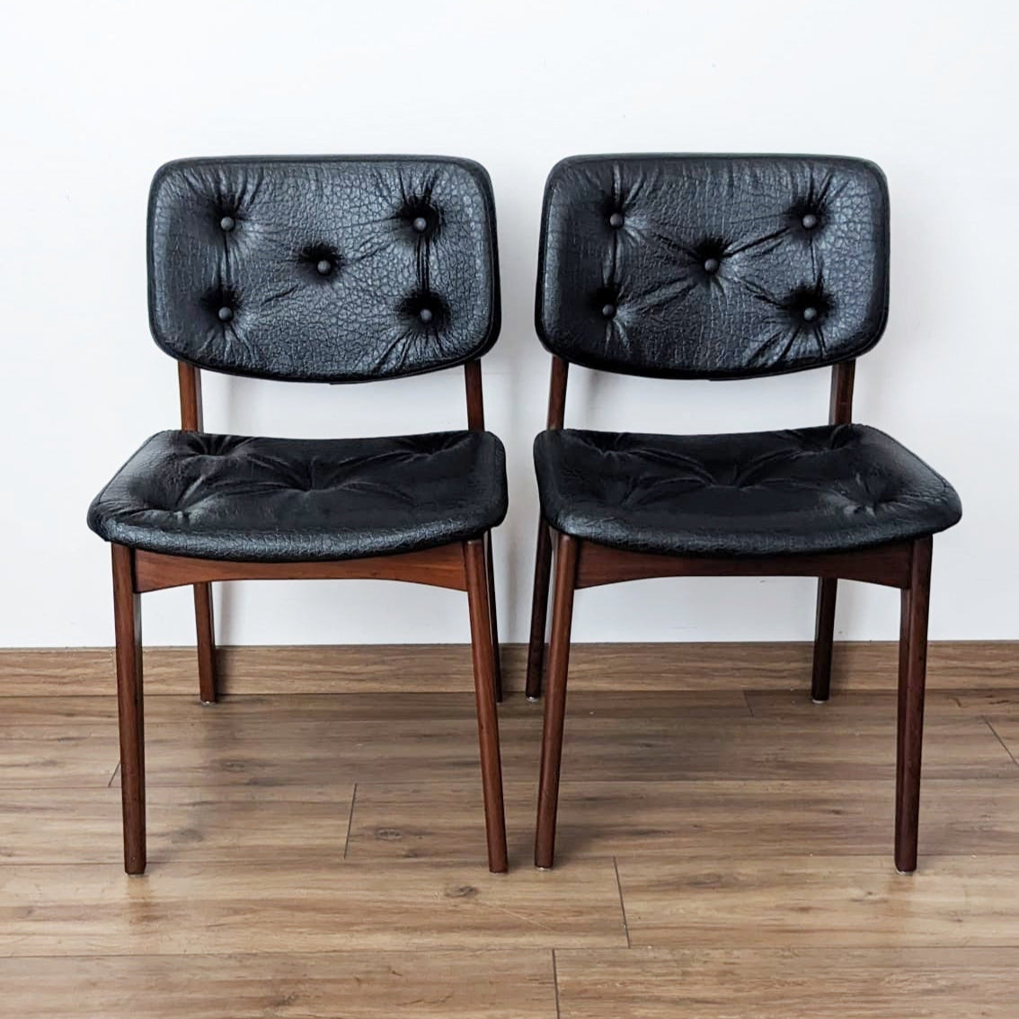 6 chaises des années 70
