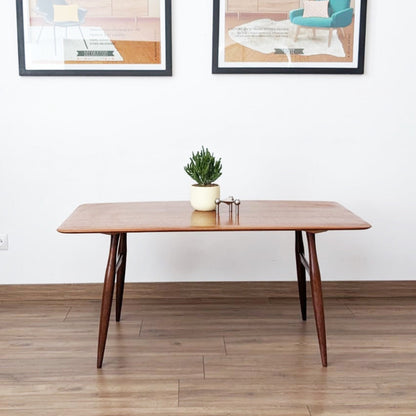 Table basse design mid-century modern scandinave