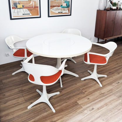 Table et chaises Space Age par Konrad Schäfer pour Lübke 1969