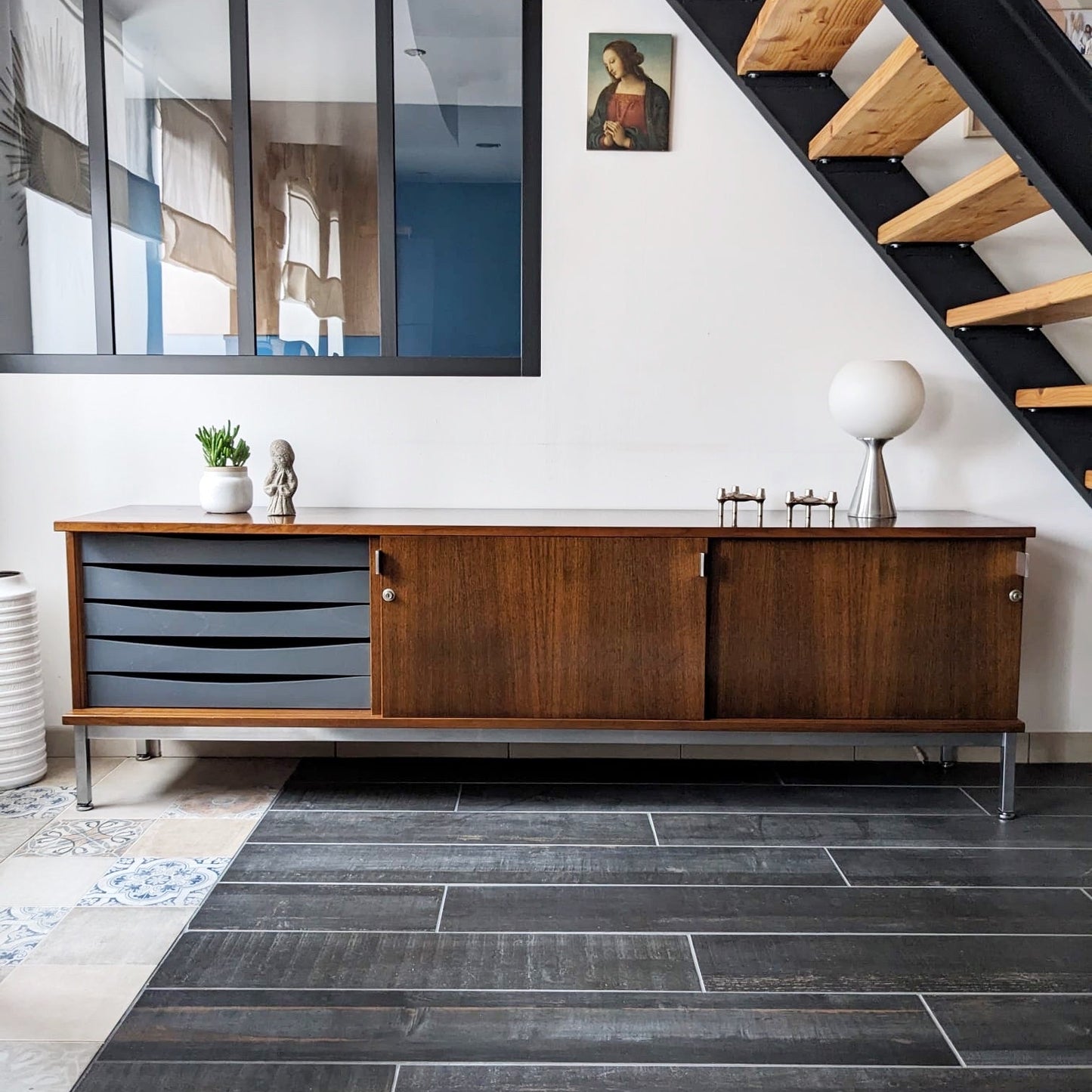 Enfilade Airborne midcentury