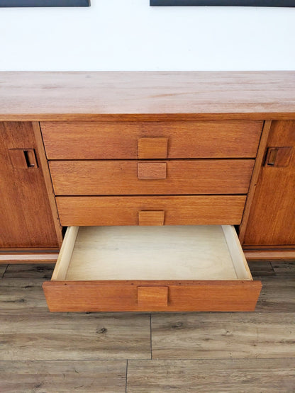 Enfilade scandinave 70's