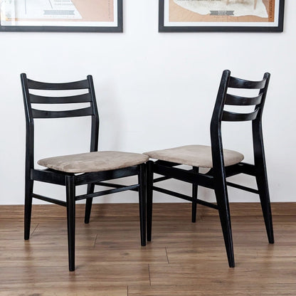 Lot de 4 chaises des années 60