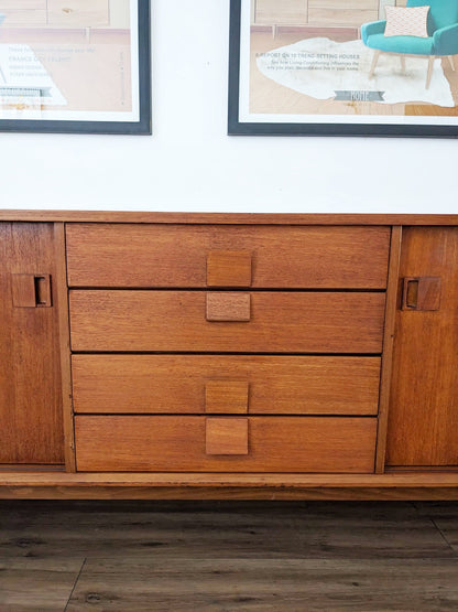 Enfilade scandinave 70's