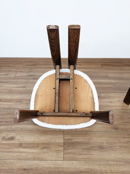 6 chaises T design scandinave