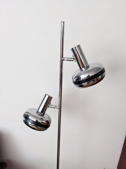 Lampadaire design des années 70
