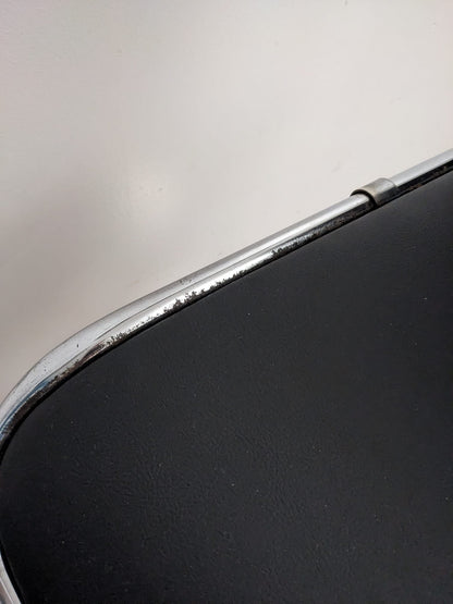 Lot de 4 chaises des années 70