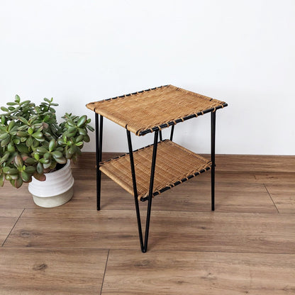 Table d'appoint vintage en rotin