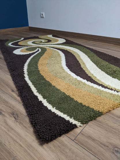 Tapis vert vintage des années 70