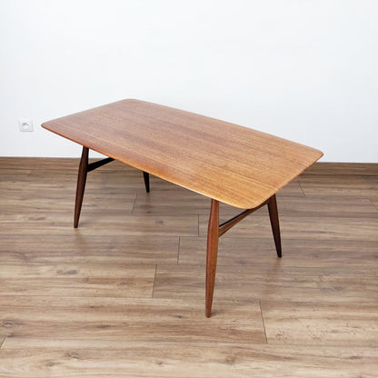 Table basse design scandinave