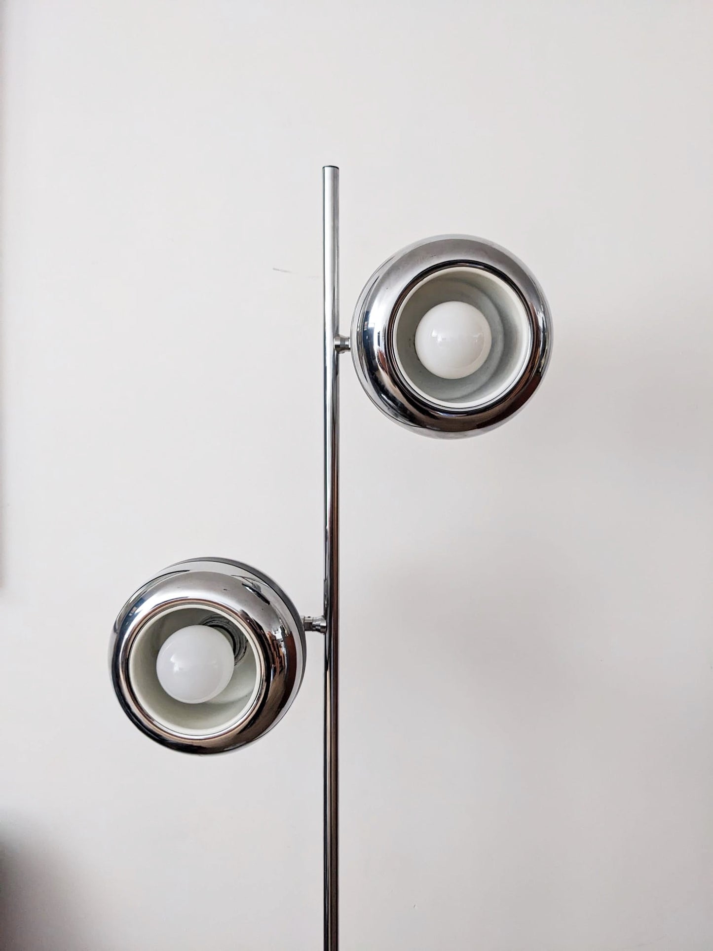Lampadaire design des années 70