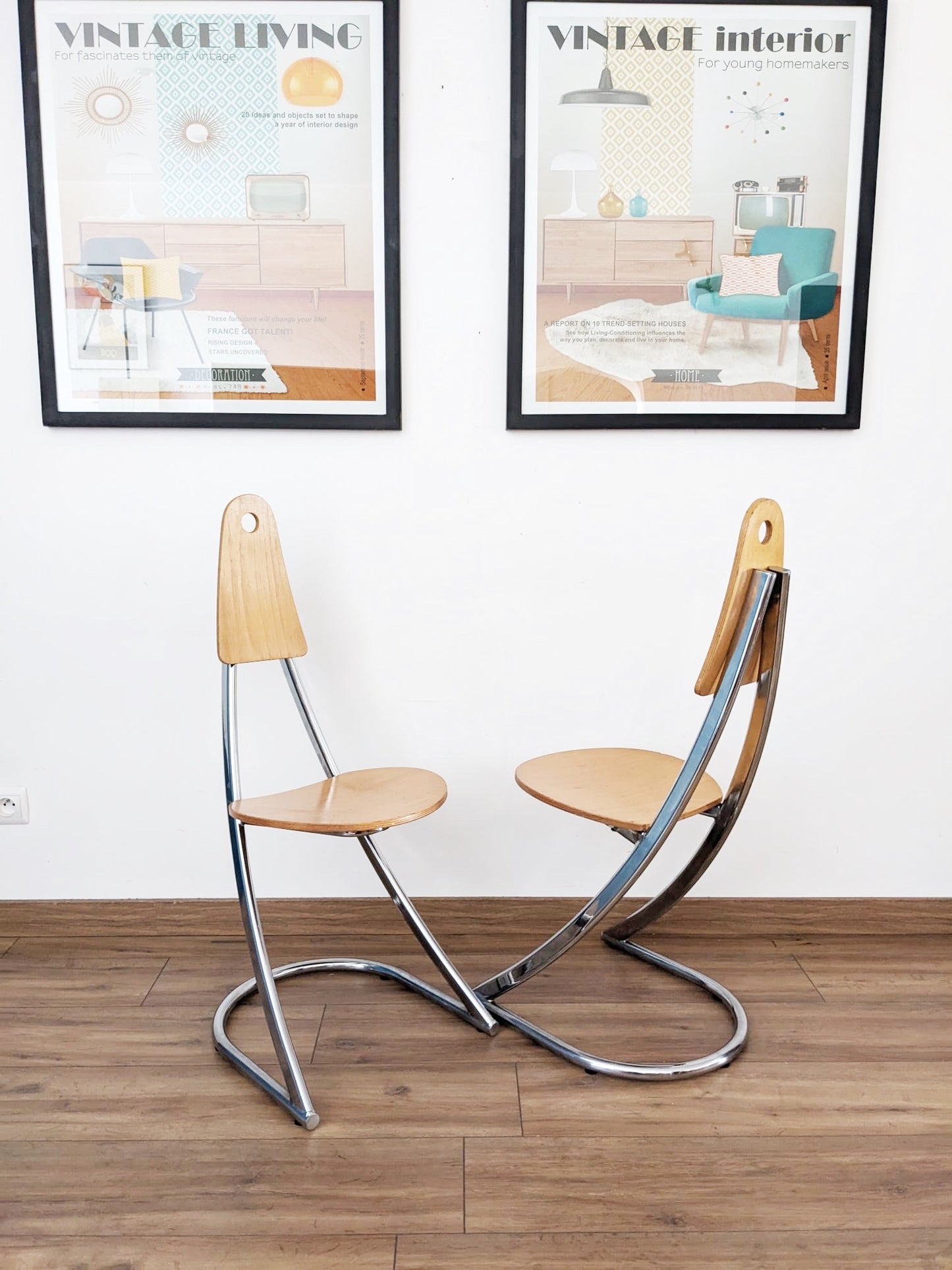 Ensemble table et 4 chaises MIRIMA collection Aria