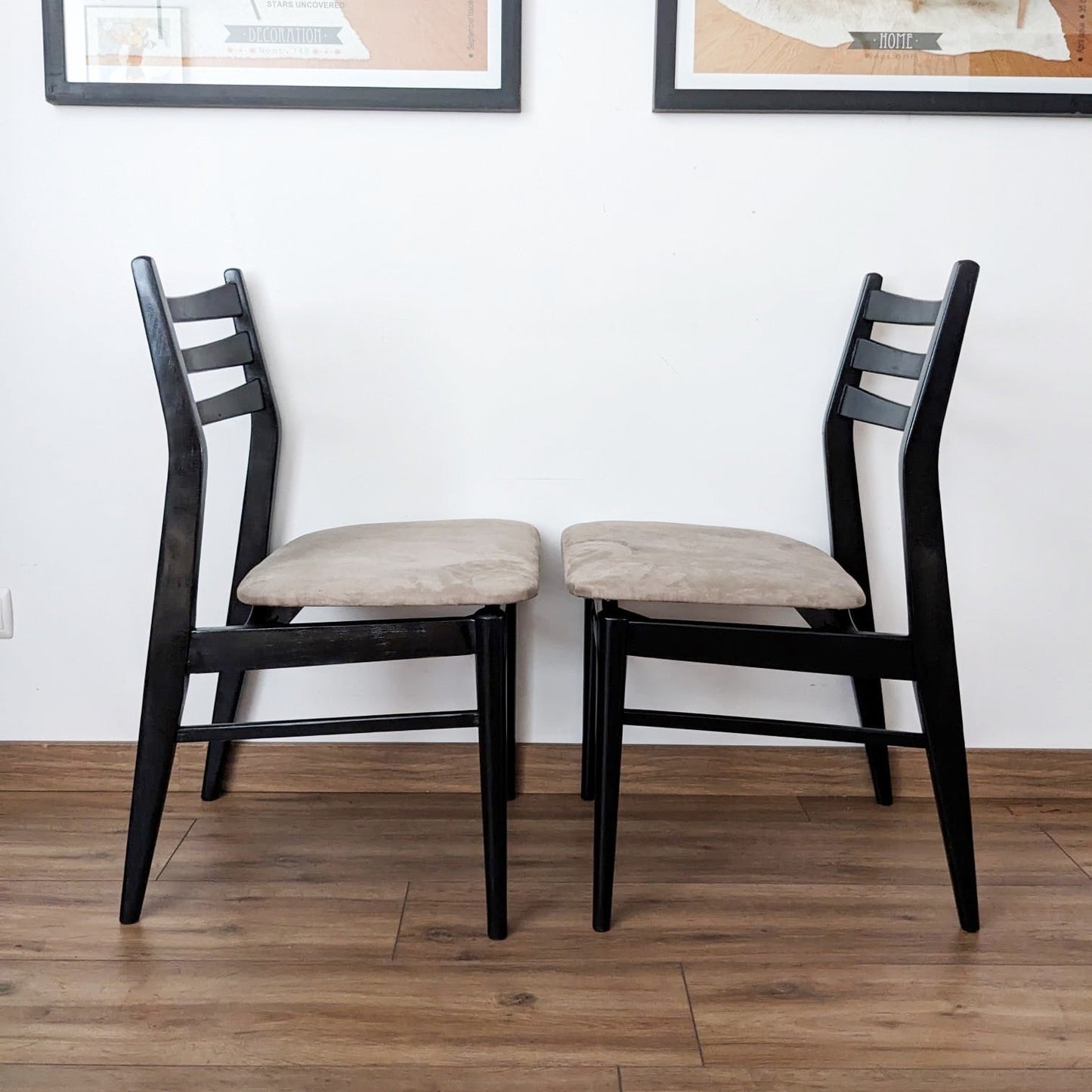 Lot de 4 chaises des années 60