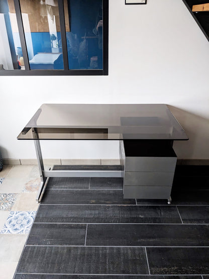 Bureau vintage des années 70