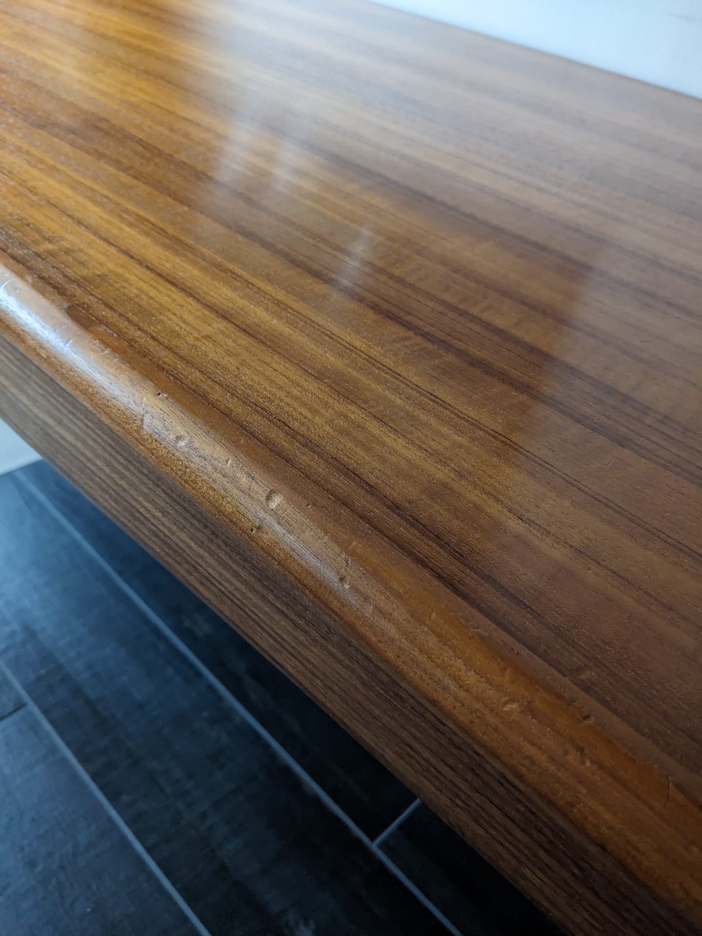 Table de salle à manger scandinave