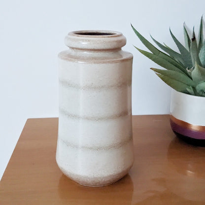 Vase West-Germany beige